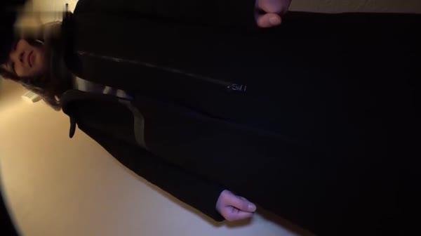 AV精选19岁微胖的小女生上门援交开始时有点害羞，口交有点像初恋女友